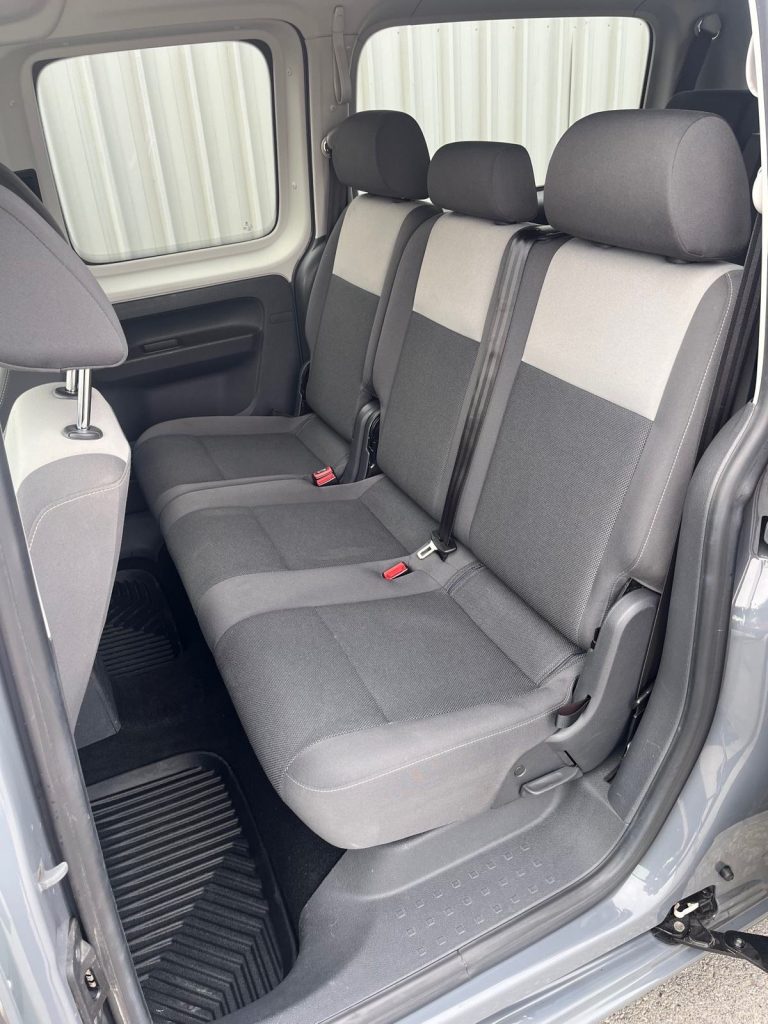vw-caddy-maxi-1.6-tdi-automatik-7-sjedala-webasto-slika-242822976