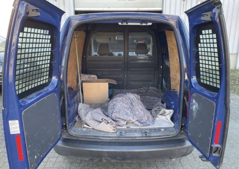vw-caddy-1.6-tdi-kombi-slika-250348695